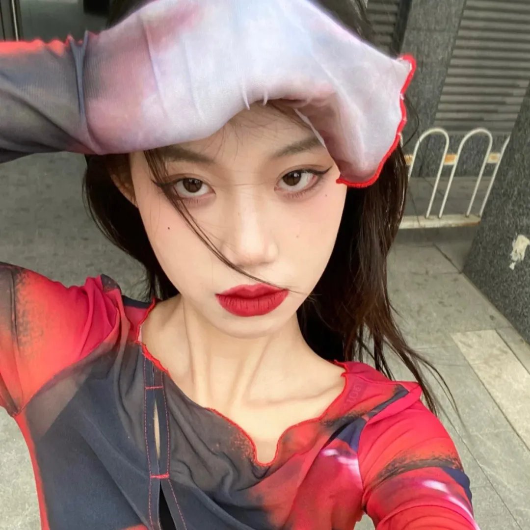 艳窟泪痕